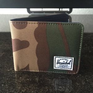 Herschel Roy Camo Wallet