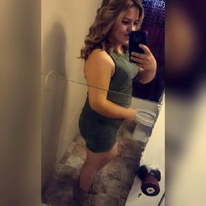 Meet your Posher, Cecilia