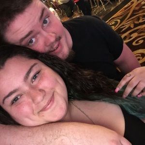 Meet your Posher, Cameron