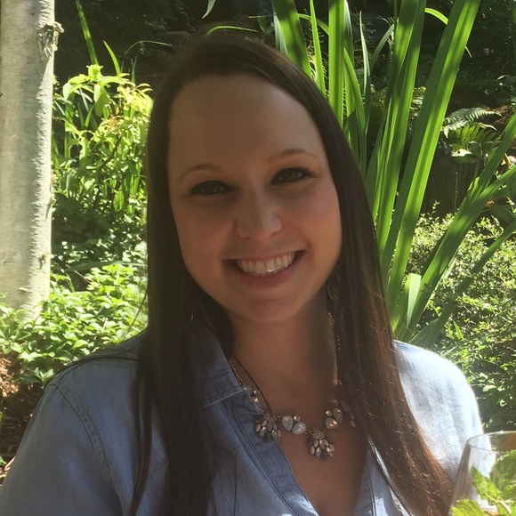 Meet your Posher, Jenna