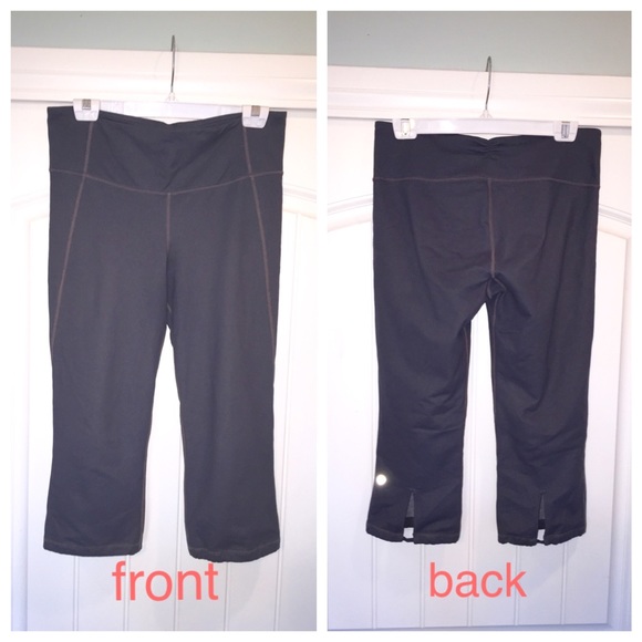 CUTE Lululemon Crop Pants‼️