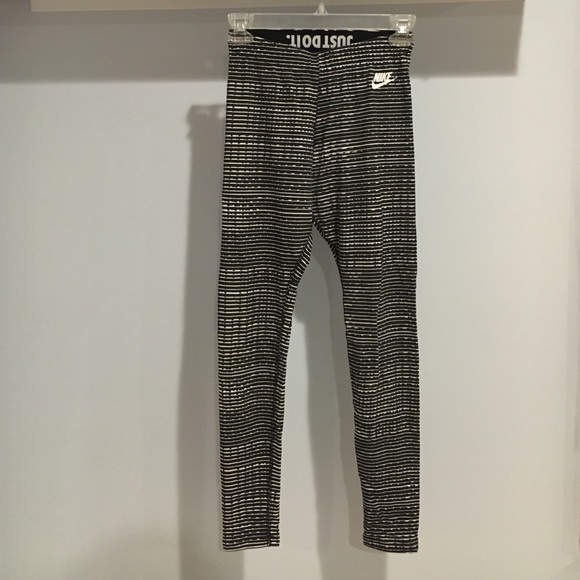 Nike workout legging