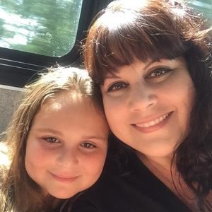 Meet your Posher, Becky