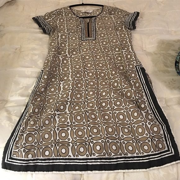 Last chance! Long patterned tunic