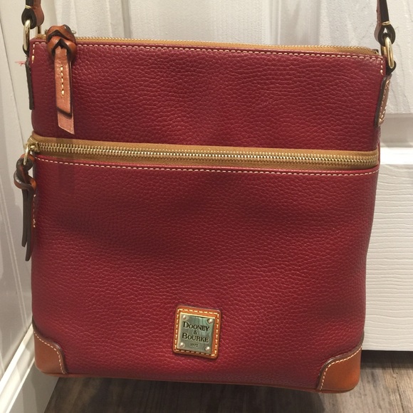 NWOT Dooney & Burke crossover