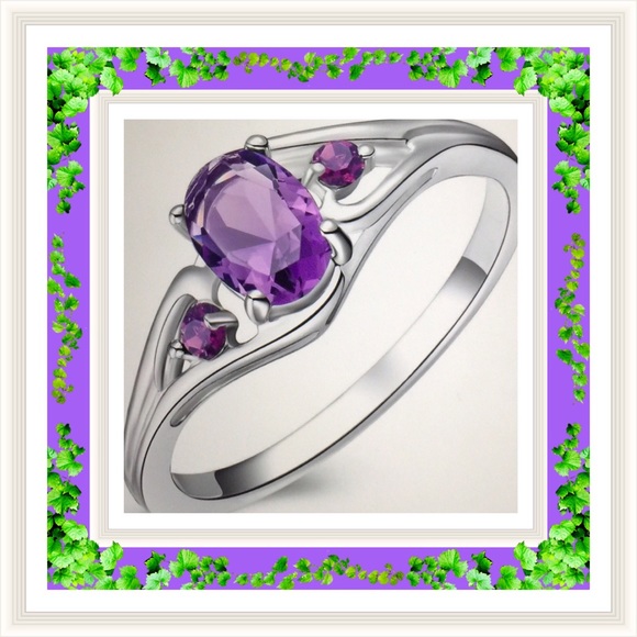 🌺🌴🌺 NWOT: AMETHYST GEMSTONE RING 🌺🌴🌺 - Picture 1 of 3