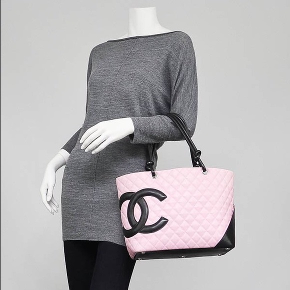 🎉Low price 🎉Authentic Chanel Pink Combon