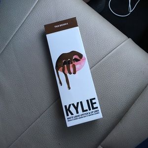 Kylie Jenner lipkit