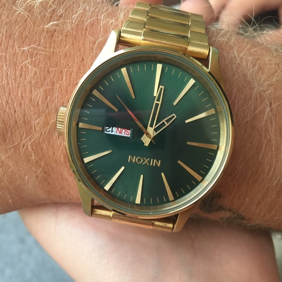 Nixon Gold Green - Picture 1 of 2