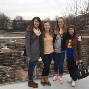 Meet your Posher, Amanda