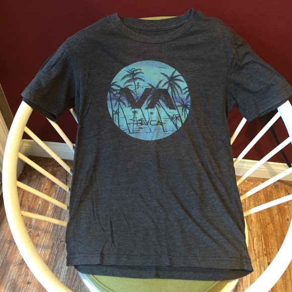 Boy's RVCA tee shirt