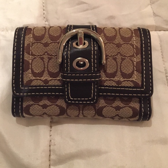 Coach wallet