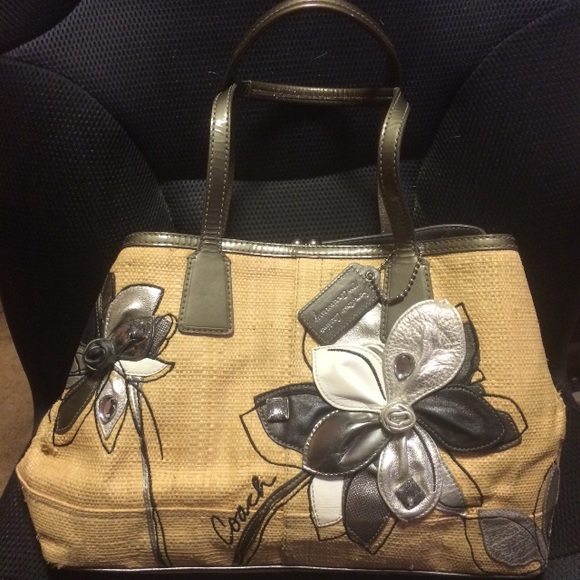 COACH Limited Edition Handbag - 100% Authentic