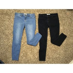 Hollister Jean Leggings (25 for both, 15 for 1)