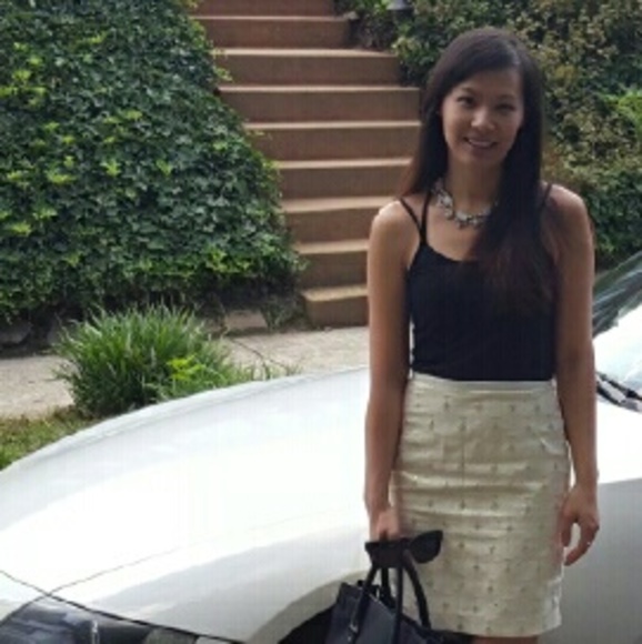 Meet Your Posher, Lauren Em!!!