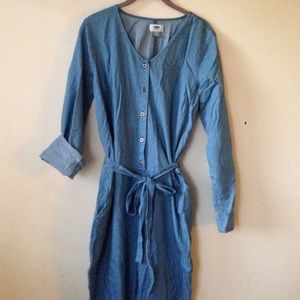 Old navy denim jumpsuit. Cute. Fun!!! Rock it!