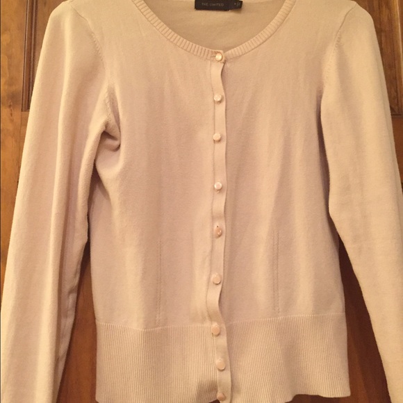 🌸The Limited🌸Cardigan - Picture 3 of 4