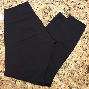 High Times 🍋 7/8 Luxtreme Leggings