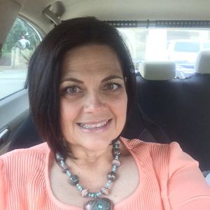 Meet your Posher, Kim