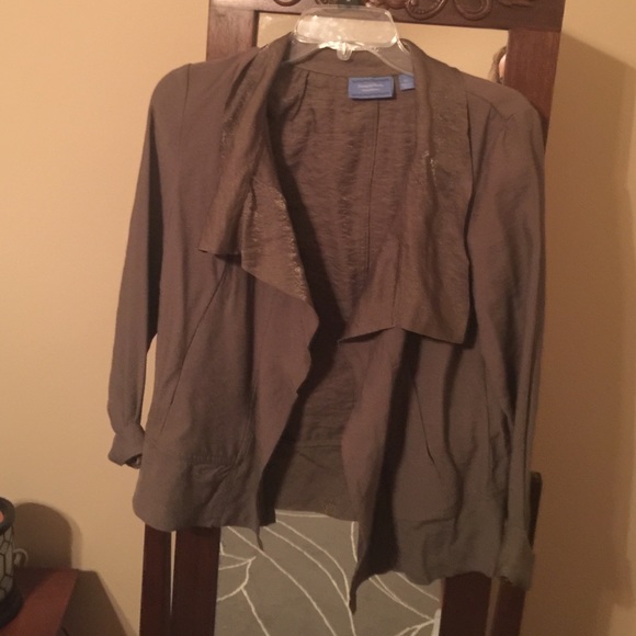 Vera wang sweater, size XS - Picture 1 of 3