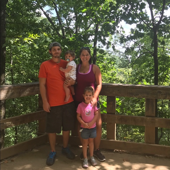 Meet your Posher, Kristen - Picture 2 of 2