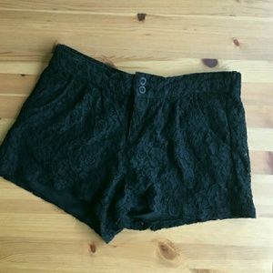 Laced shorts