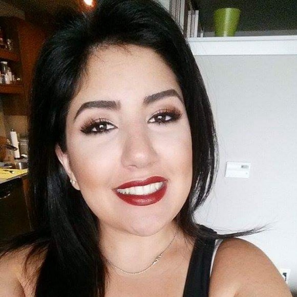 Meet your Posher, Shilan