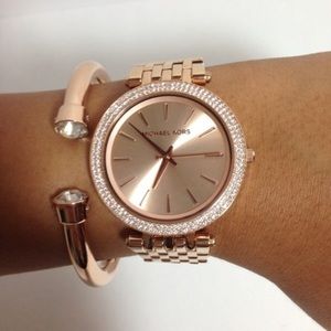 Michael kors rose gold watch