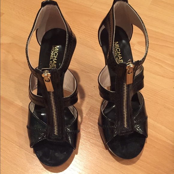 Michael Kors black heels