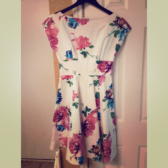 Kate Spade pink&blue floral pattern on mini dress