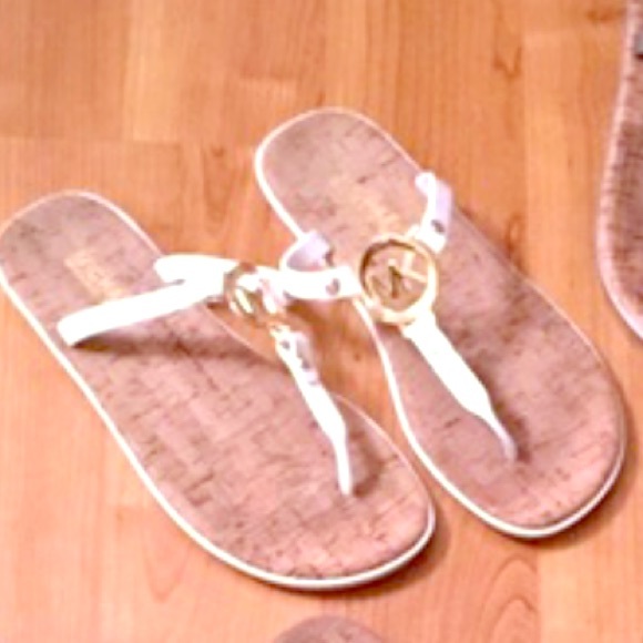 Mk sandals white with gold hardware❤️