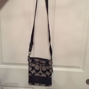 Cross body Coach purse