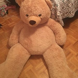 Giant teddy bear
