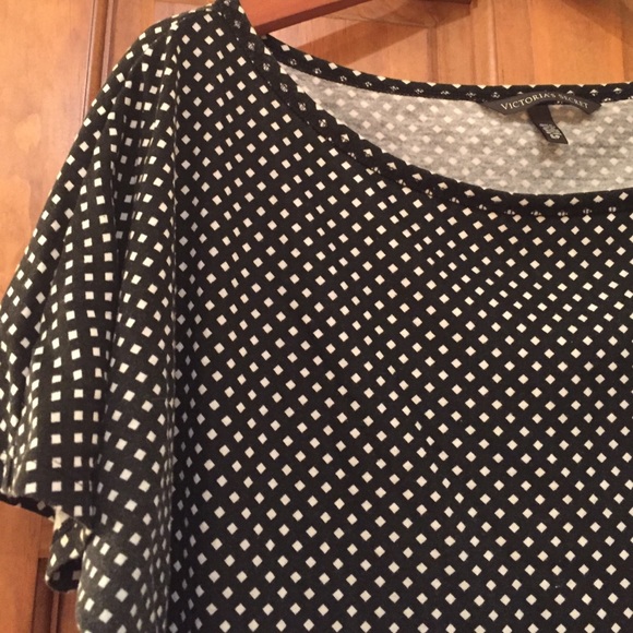 Victoria's Secret Tunic - Picture 2 of 4