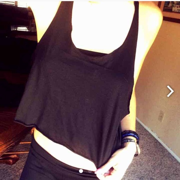Black Cropped Tank Top