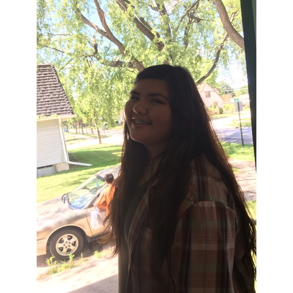 Meet your Posher, Leah - Picture 1 of 1