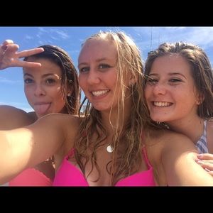 Meet your Posher, Emily