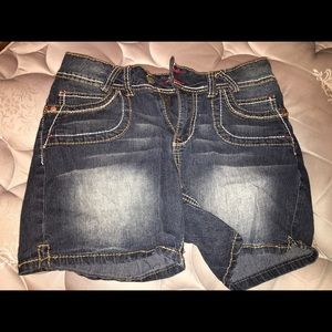 Angels double button shorts