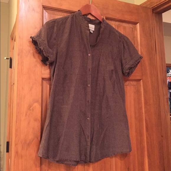 💗Adorable💗Button-Down Top - Picture 3 of 4