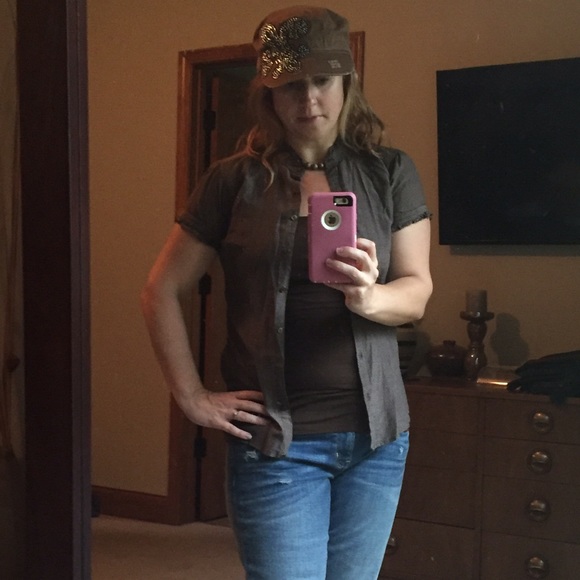 💗Adorable💗Button-Down Top - Picture 1 of 4