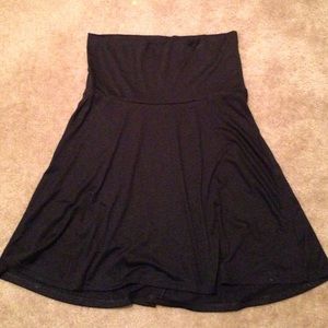 Black Flowy Old Navy Maternity Skirt
