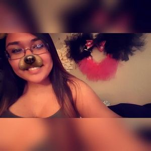 Meet your Posher, Jasmine