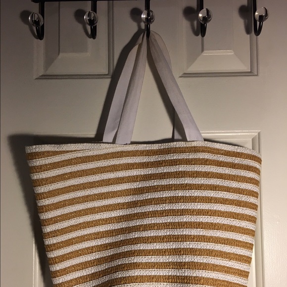 White and cream summer tote