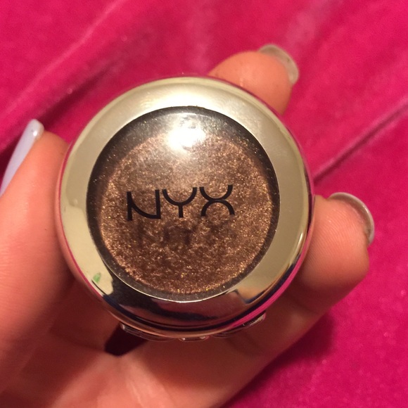 Nyx bedroom eyes eyeshadow