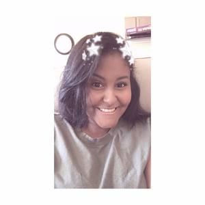 Meet your Posher, Janaysi