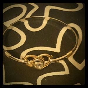 NEVER WORN! Heart bracelet