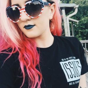 Meet your Posher, Deanna