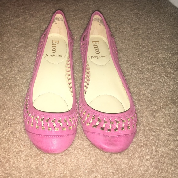 Enzo Angiolini pink flats