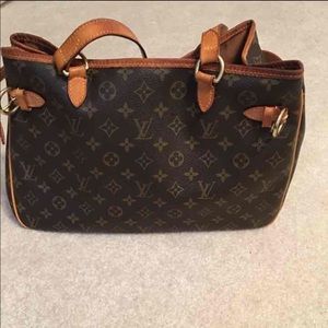 Authentic Louis Vuitton batignolles horizontal