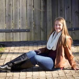 Meet your Posher, Emily